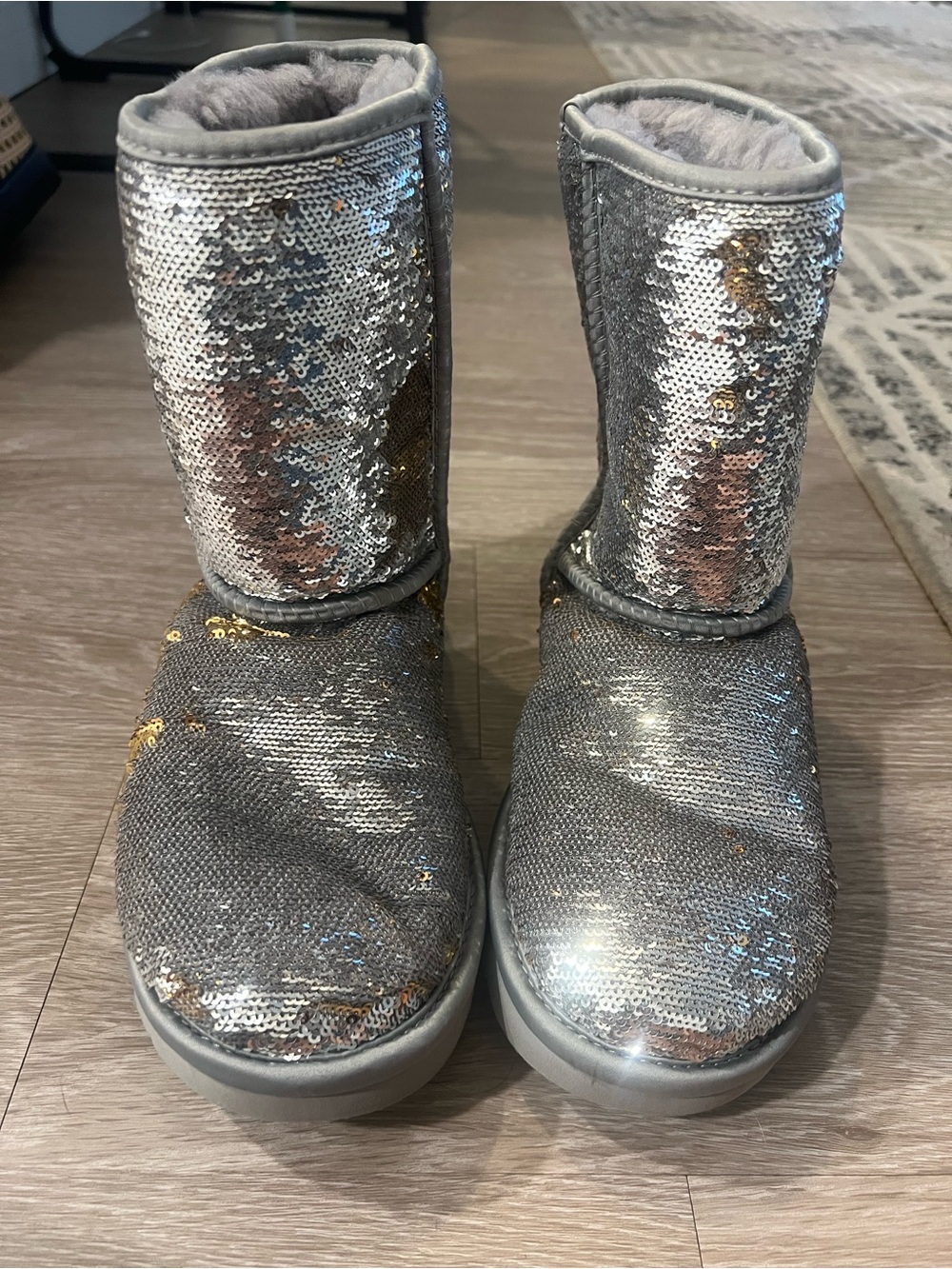 Uggs Cosmos Boot